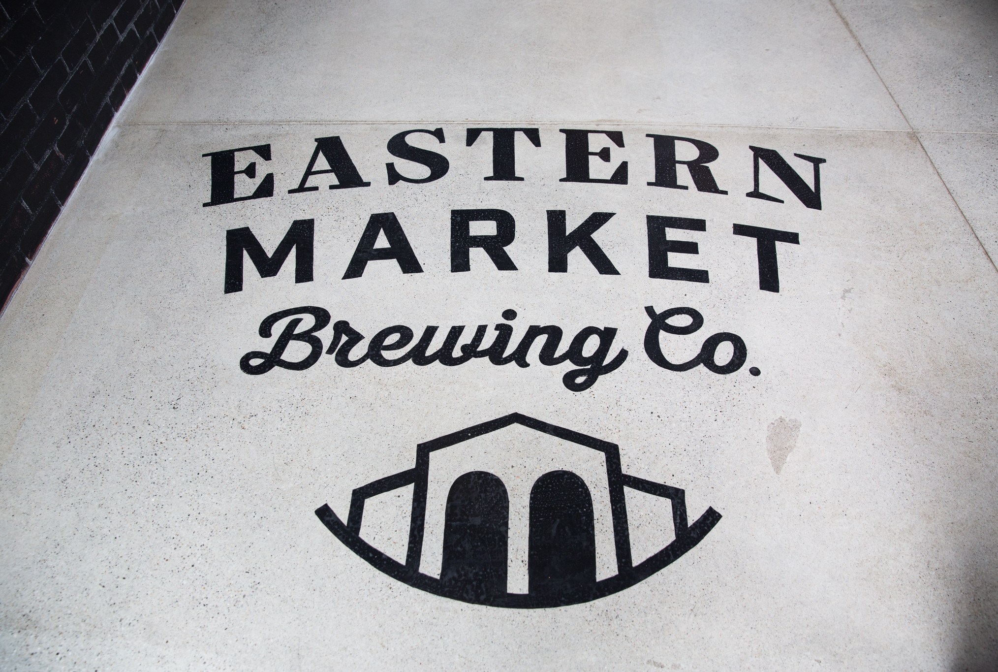 Michigan’s First Self-Serve Taproom Now Open in Royal Oak