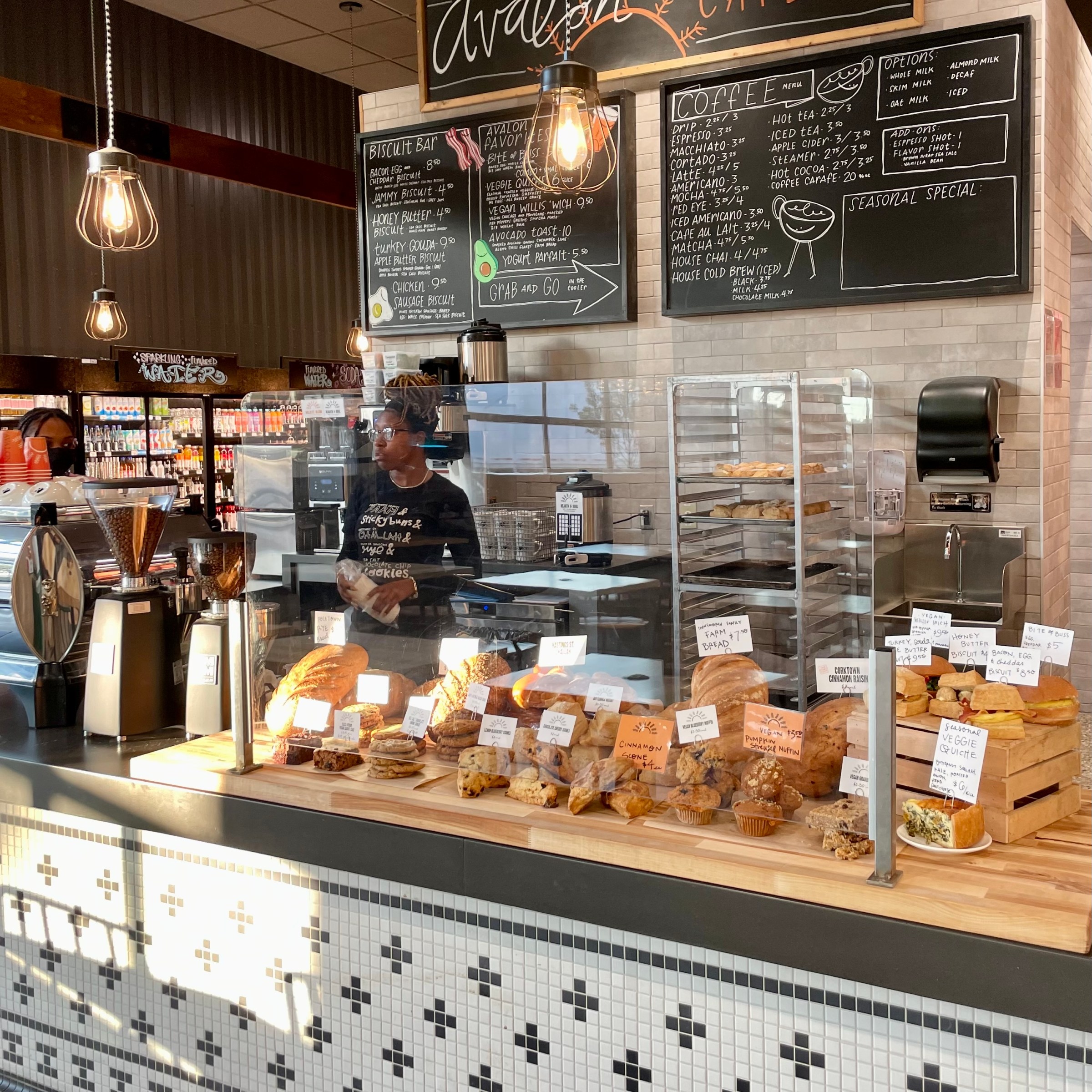 Avalon Bakery Opens New Cafe Inside Rivertown Market