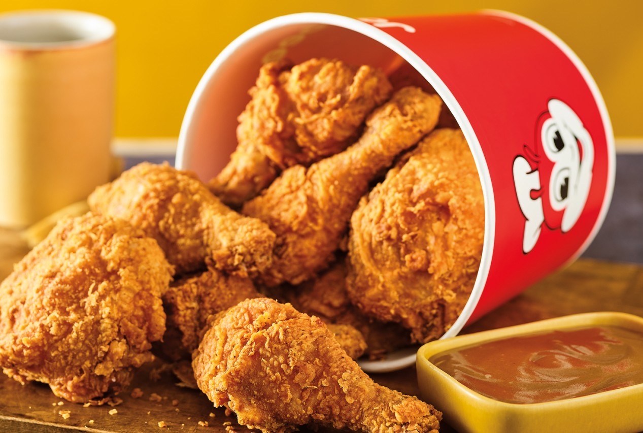 Filipino Fried Chicken Icon Jollibee’s First Michigan Location Is So Very Close to Opening